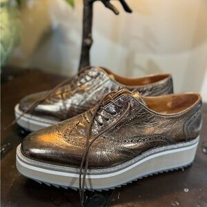 Johnston & Murphy Metallic Bronze Platform Loafers